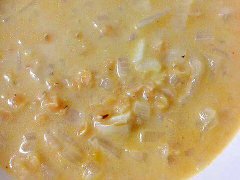 レンズ豆のココナツミルクスープ